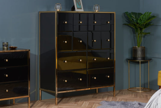 Fenwick Merchant Chest