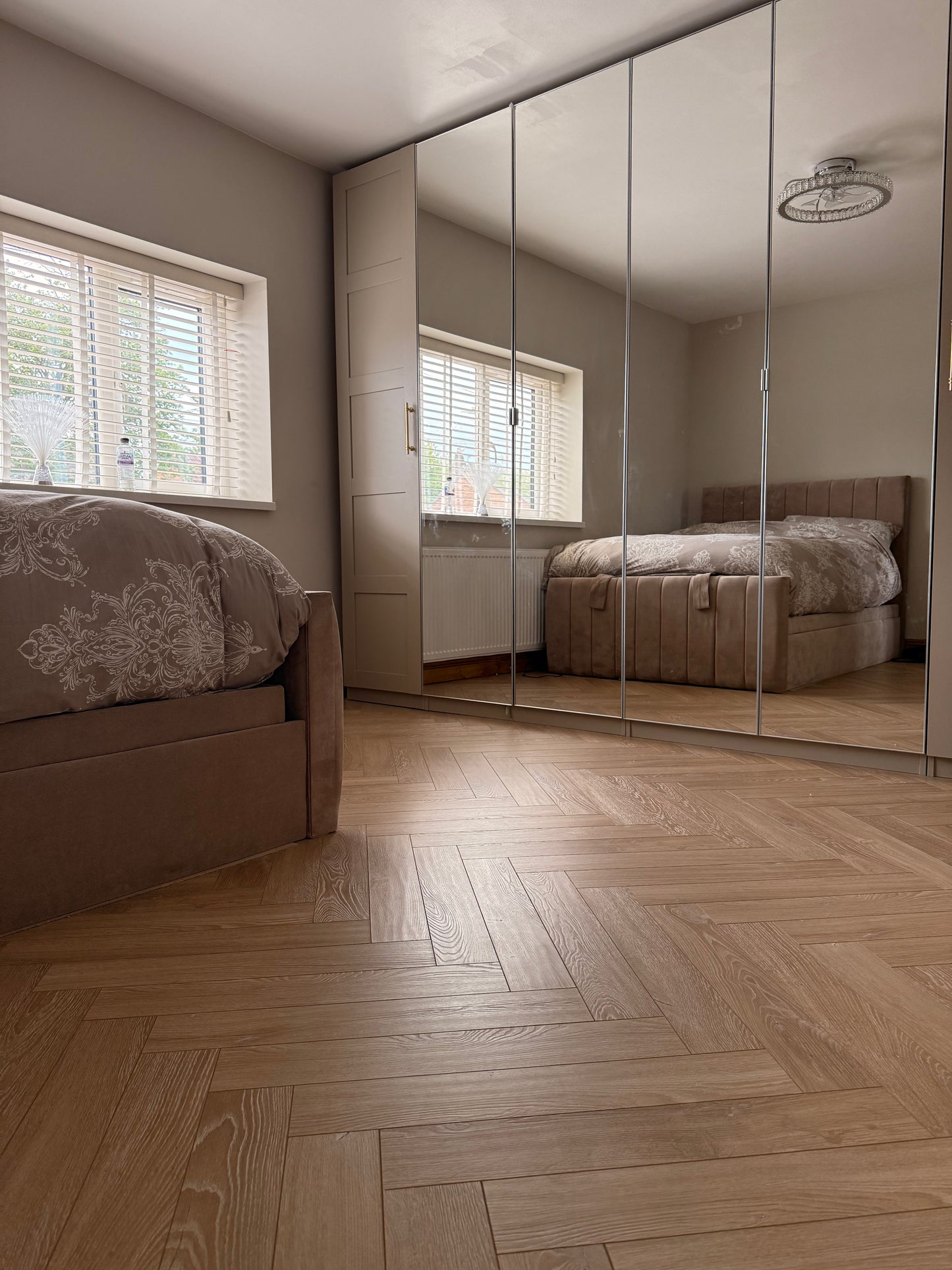 Dessert Oak Herringbone Laminate